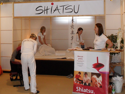 Shiatsu auf den F�rstenfelder Gesundheitstagen